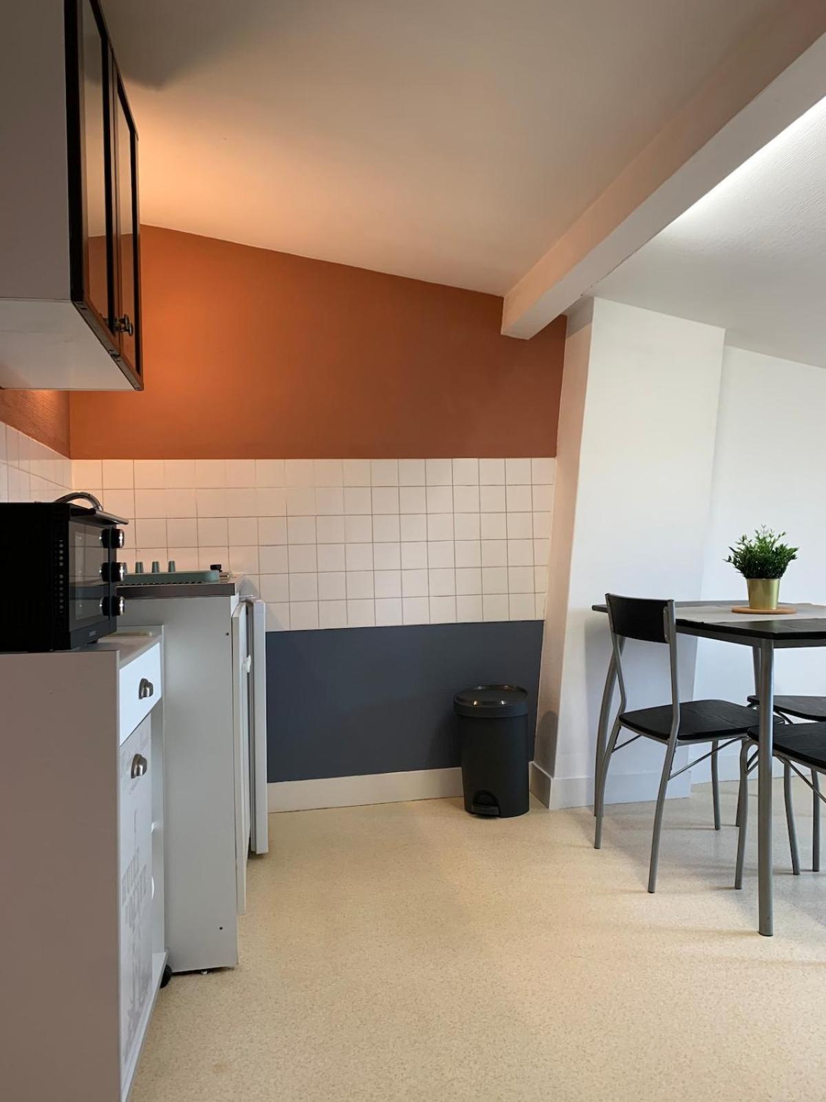 Appartement Charmant Face Au Haras Saint-Lo Bagian luar foto